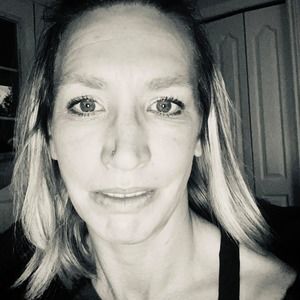 Meet your Posher, Corrine